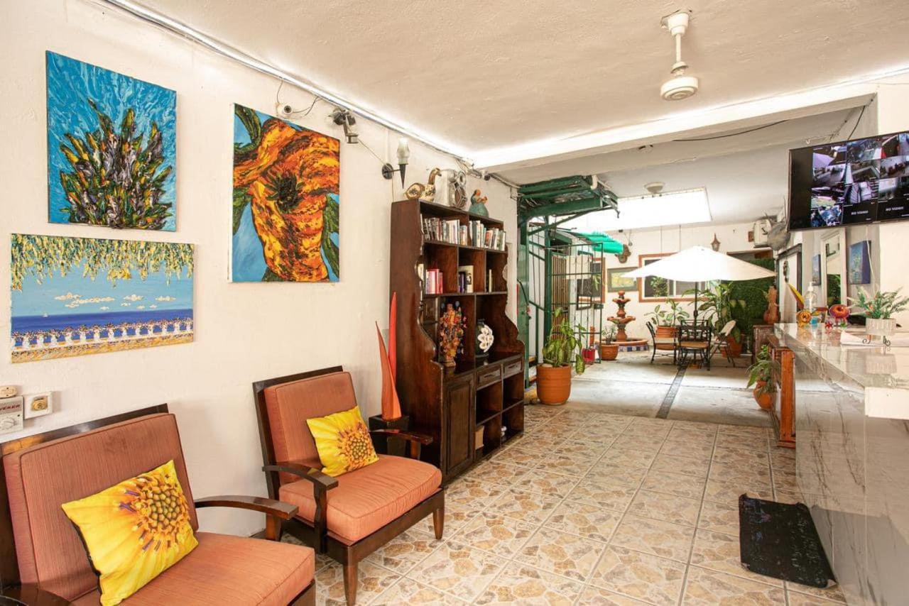Vallarta Jr Suites Puerto Vallarta Exterior photo