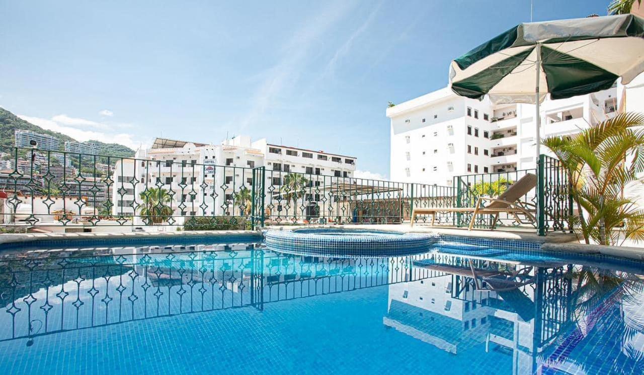 Vallarta Jr Suites Puerto Vallarta Exterior photo